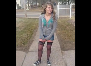 Small hoe in pantyhose smash herself..